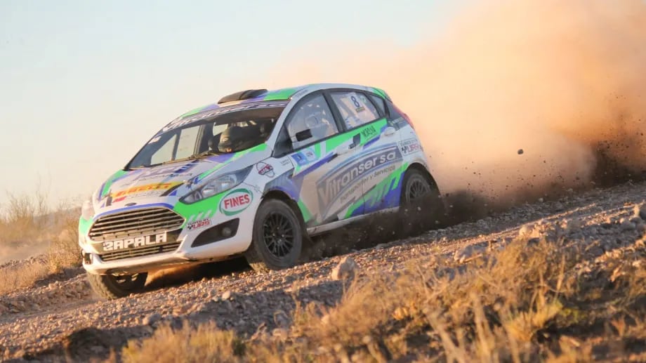 Villanueva H. Destaca en la Tercera Etapa del Rally Neuquino en Anelo